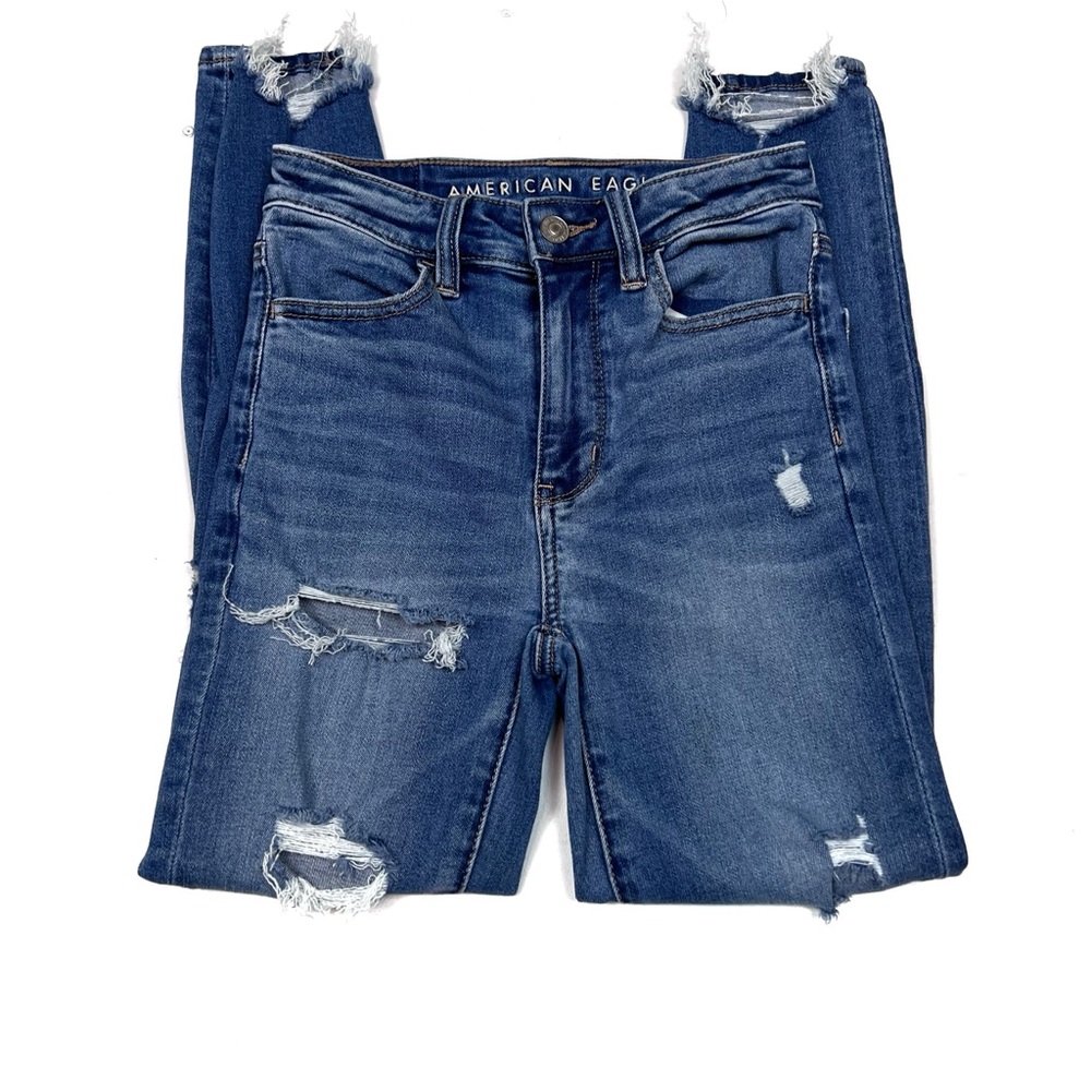 American Eagle Super High Rise Jegging Sz 00 X - Short destroyed /frayed design